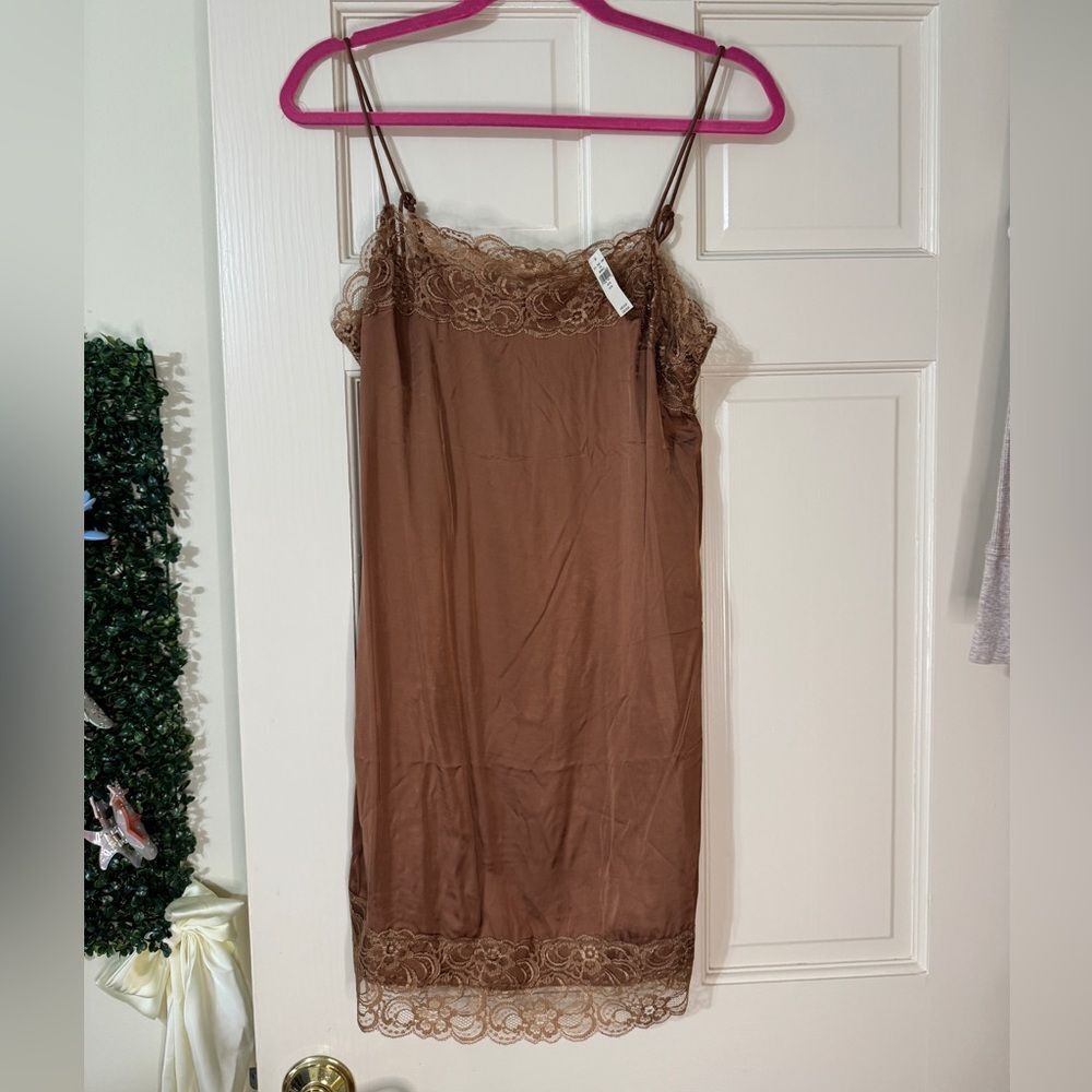 Women’s Aerie Brown Lace Slip Dress M NWT